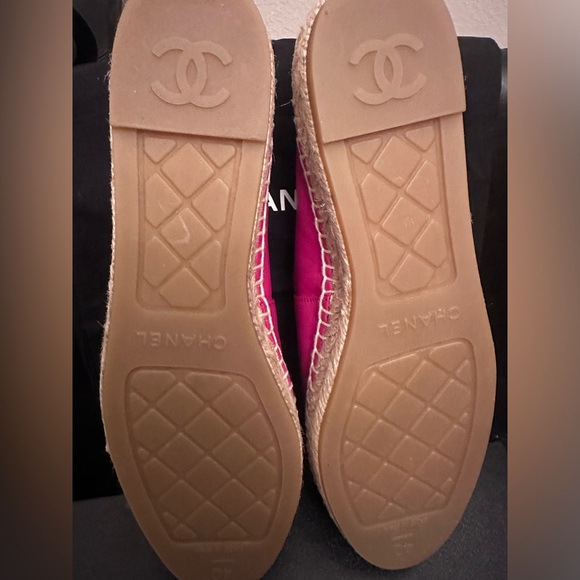 CHANEL LEATHER ESPADRILLES SIZE 40 FUCHSIA AND BLACK LEATHER - Picture 12 of 15